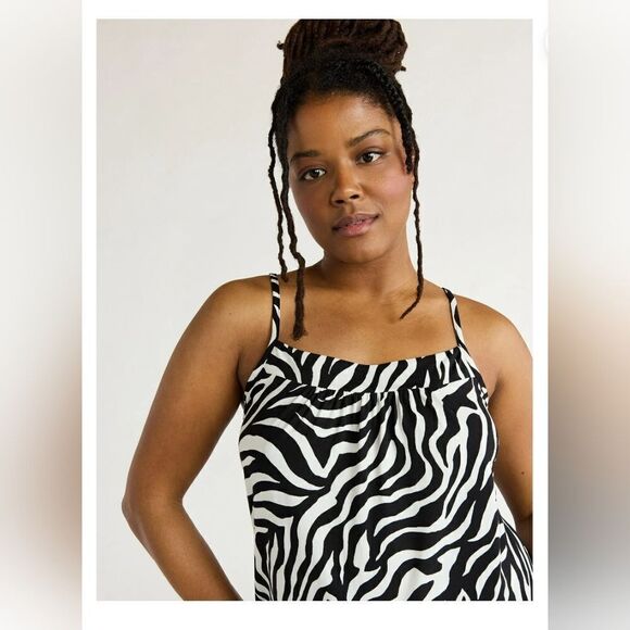 Nwt Joyspun Women's Plus Size Sleeveless Knit Chemise with Ruffle Hem, Size 4XL - Picture 3 of 9